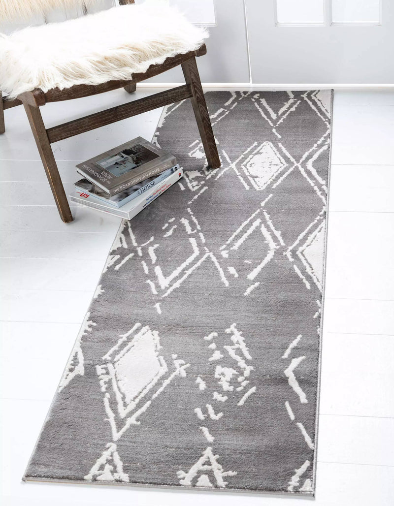 Jakobe - Faded Diamond Pattern Area Rug