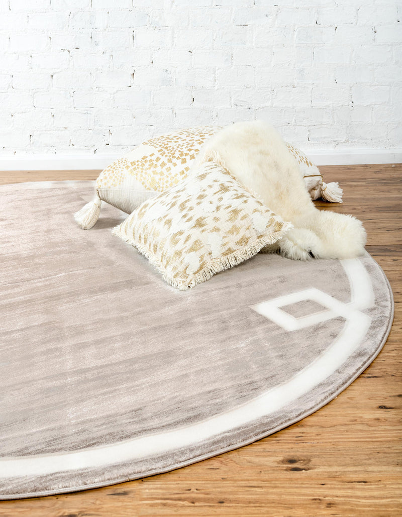 Dangelo - Modern European Border Rug