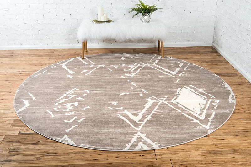 Jakobe - Faded Diamond Pattern Area Rug