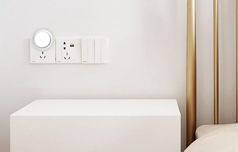 Anouk - Smart Wall Plug Light