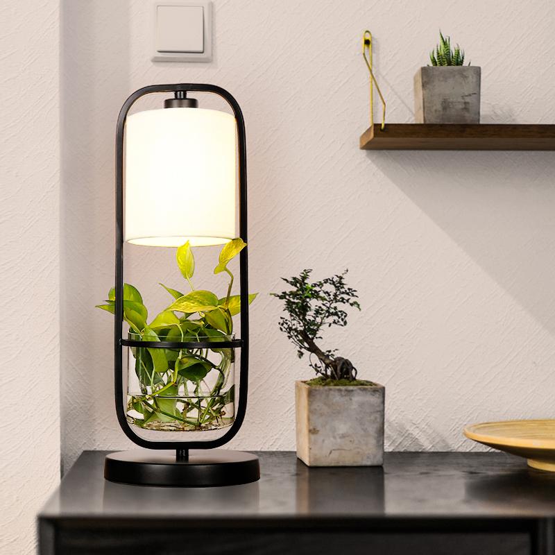 Augustus - Frame Planter LED Desk Lamp